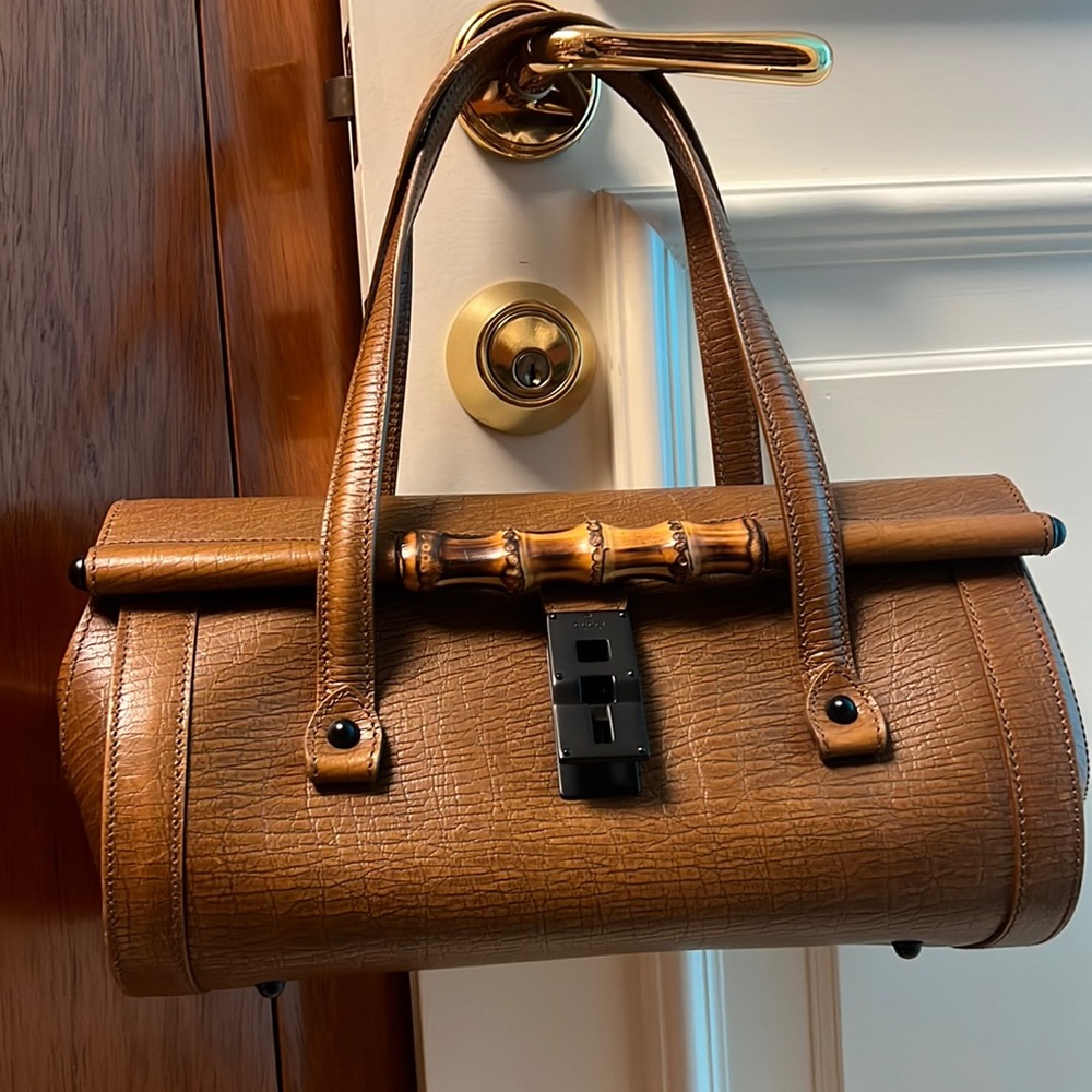 Gucci purse (authentic)